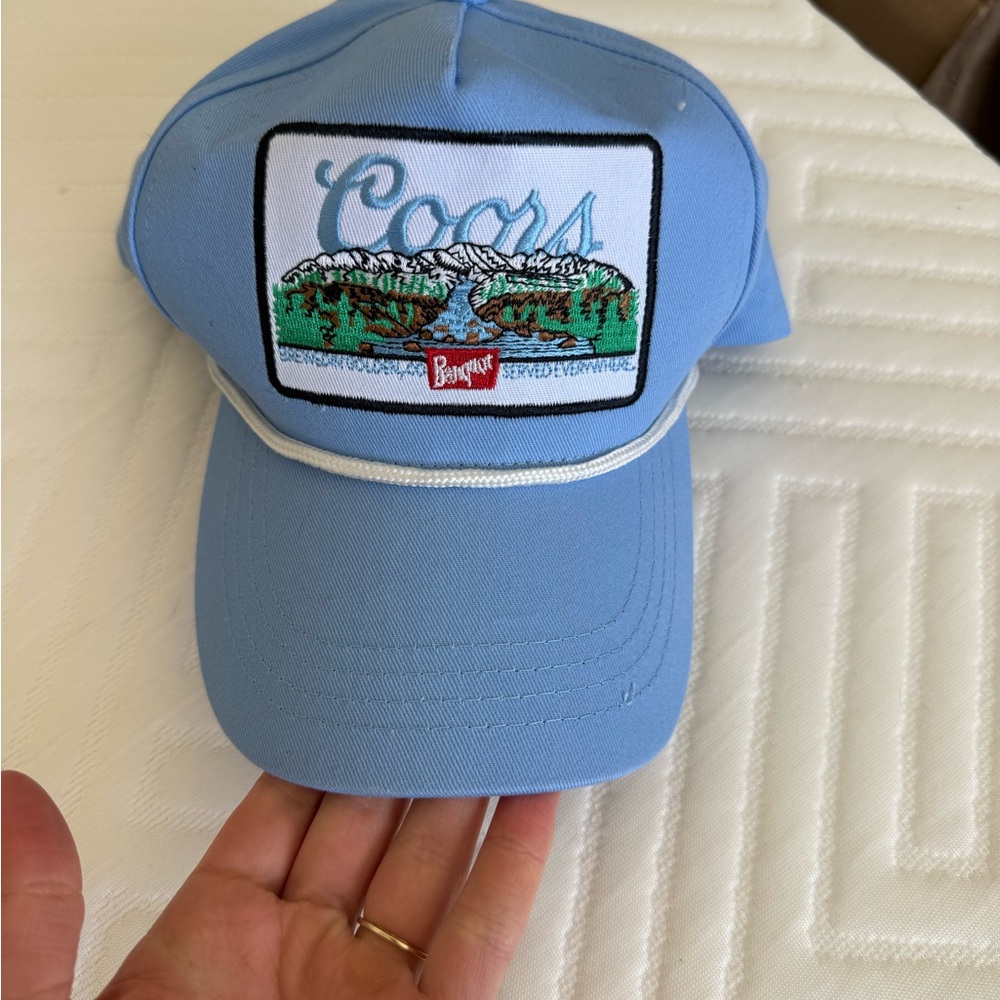 Women’s Coors banquet hat - never worn